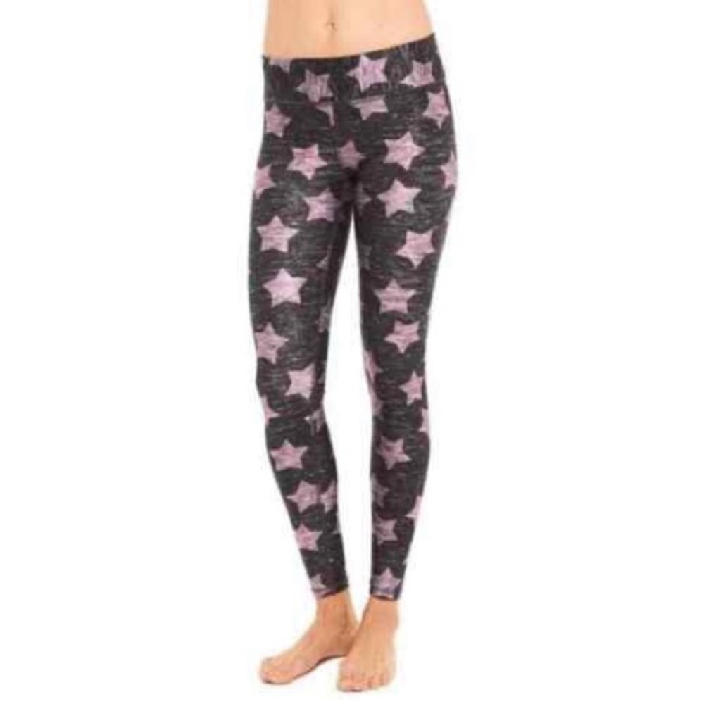 Terez gray heathered capri leggings with pink stars.